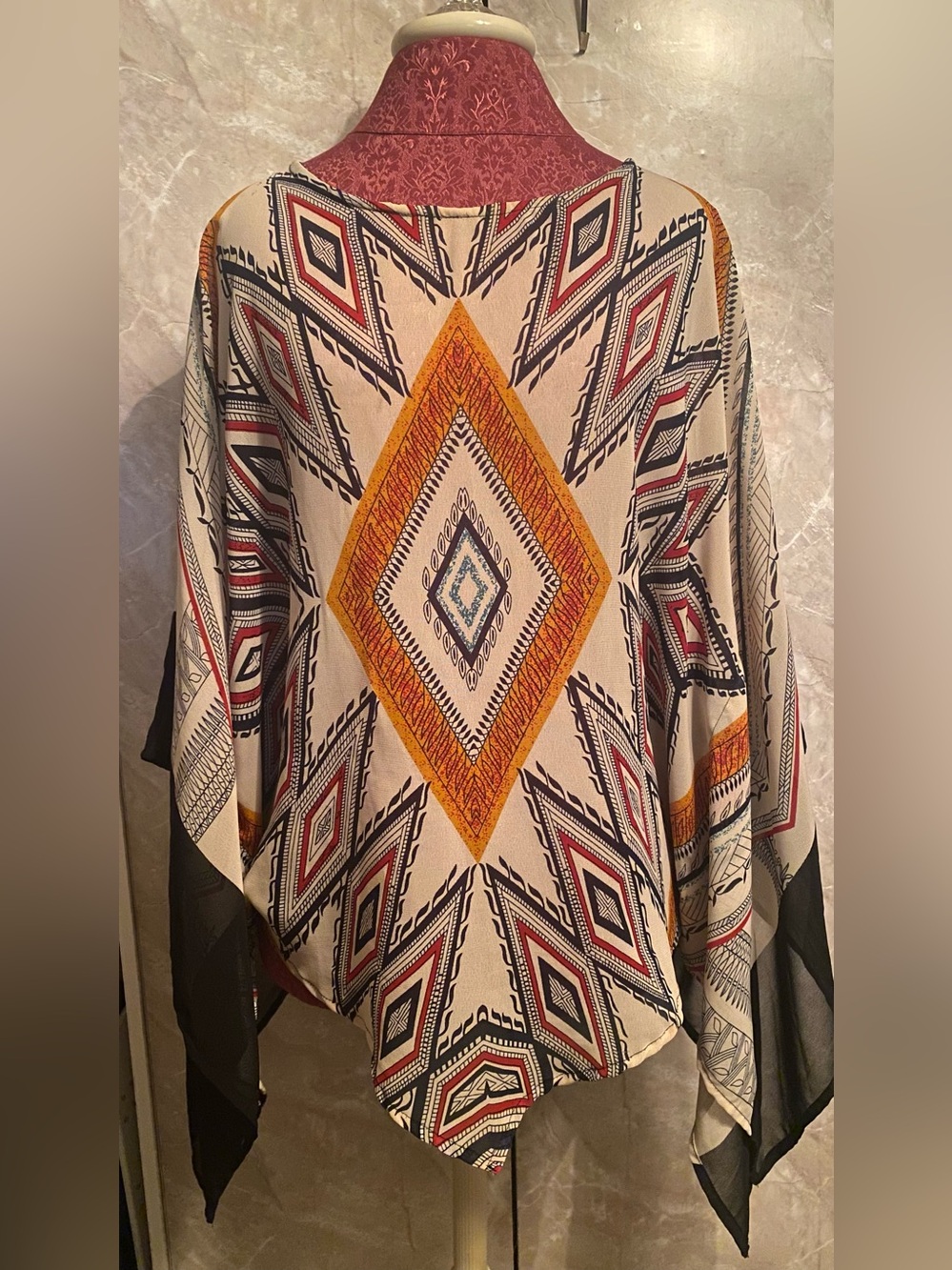 Mix Nouveau flowy sheer poncho top,